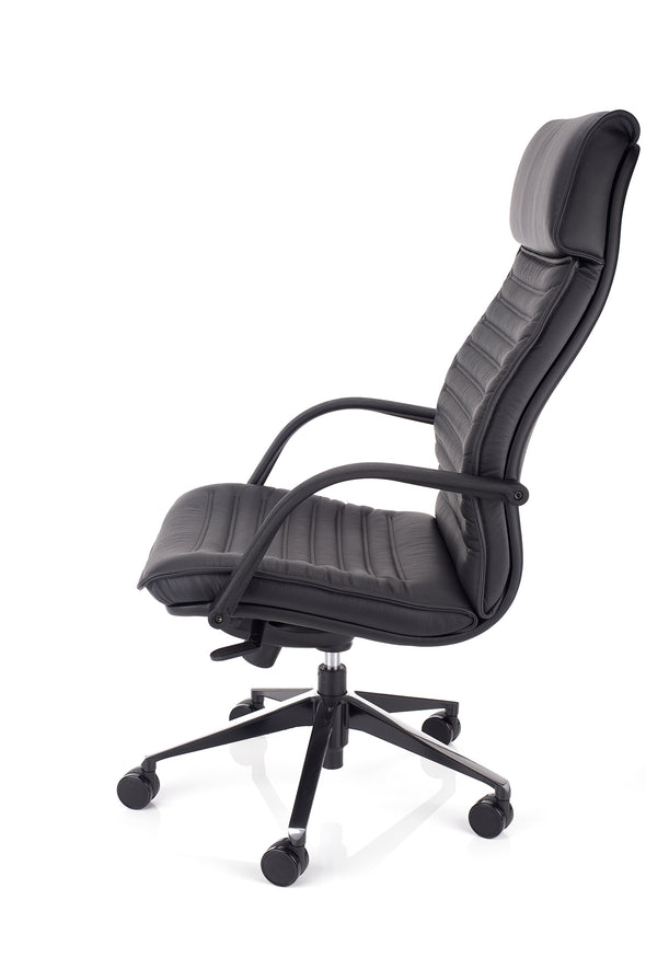 Eleganten računalniški stol president iz usnja črne barve z ergonomsko oblikovanim oblazinjenim vzglavnikom