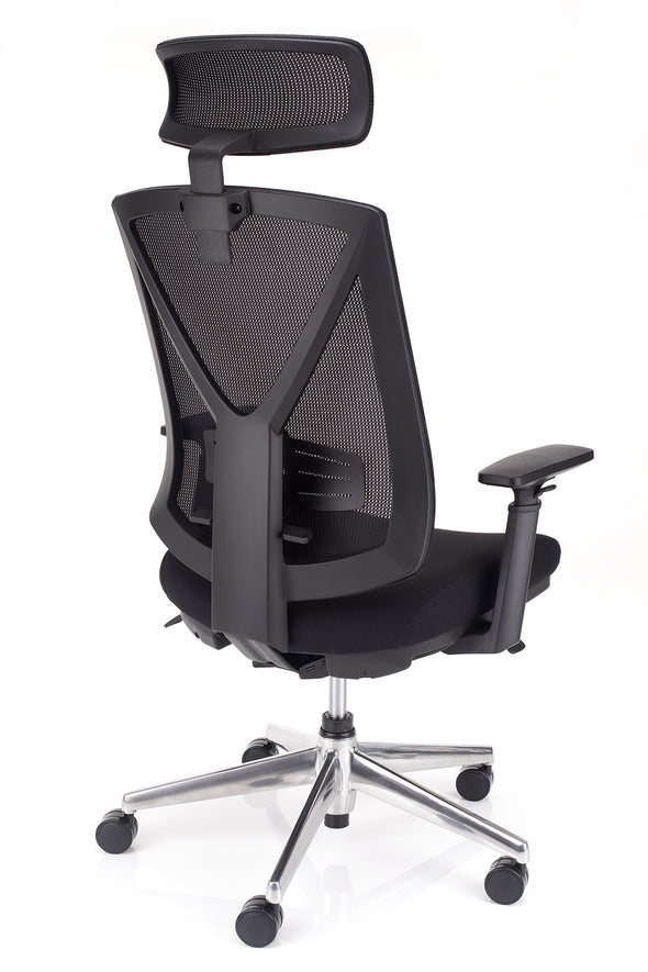 Udobni pisarniški stol baron s podporo za noge v črni barvi z  naprednim sinhronim mehanizmom